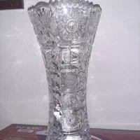 گلدان نوکریستال