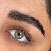 آموزش لیفت ابروومژه فقط دومیلیون تومان