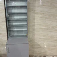 میز و استند ناخن کاری ست|آرایشگاه و سالن‌های زیبایی|فولادشهر, C4|دیوار