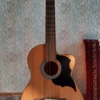 گیتار آنتونیو سزار مدل G300