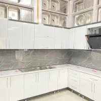 ۸ متر کابینت هایگلاس با هود شومینه