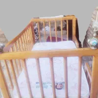 تختخواب چوبی عسلی|تخت و صندلی بچه|سبزوار, ایزی شهر|دیوار