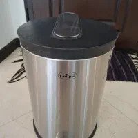 سطل زباله یونیک
