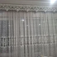 پرده کاملا تمیز و سالم