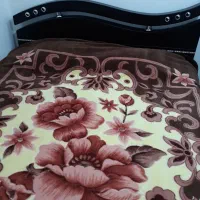 تخت دو نفره به همراه تشک طبی فنری|تخت و سرویس خواب|بروجرد, |دیوار