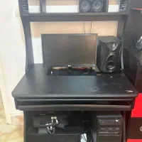 میز کامپیوتر