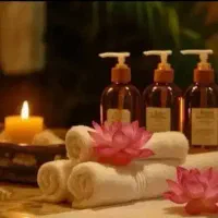 ماساژ بدن ویژه بانوان(آقایان ممنوع)
