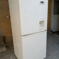 یخچال فریز//بدون برفک//