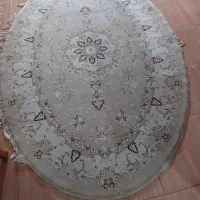 فرش بیضی