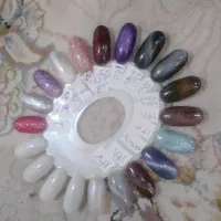فروش تعدادی لاک ولوازم ژلیش ناخن