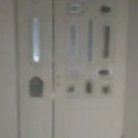 درب اتاق .درب ورودی . سنگ پله