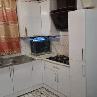 ۴ متر کابینت همراه با گاز صفحه ای ،هود ،سینک دوقلو
