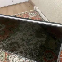 ال ای دی ال جی ۴۲اینج همراه میزدر حد نو|تلویزیون و پروژکتور|تبریز, |دیوار