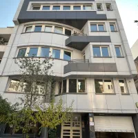 اپارتمان ۱۳۰ متری مدرن اداری