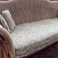 یک دست مبل استیل هفت نفره،و یک آینه و کنسول شیک|مبلمان خانگی و میز عسلی|همدان, |دیوار