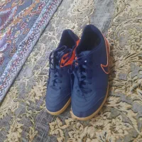 کفش سالنی شماره ۴۰