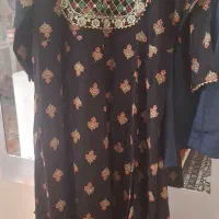 لباس هندی و یک عدد مانتو شلوار