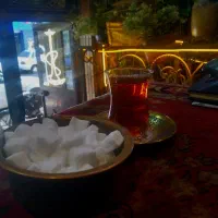 سری زن قلیان