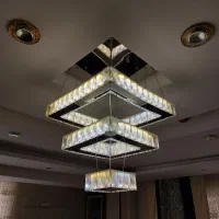 لوستر کریستالی، زیبا و شیک|لوستر و چراغ آویز|اصفهان, شهرک زاینده رود|دیوار