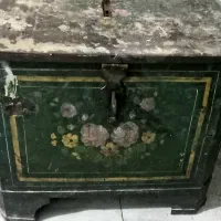 صندوق فلزی روسی|صنایع دستی و سایر لوازم تزئینی|تهران, شهرک شهید رجایی (کوی نوبنیاد)|دیوار