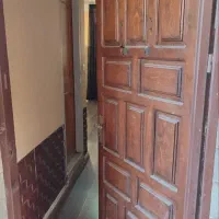 رهن واحد ۸۰ متری بر خیابان اصلی فلکه گاز|اجارهٔ مغازه و غرفه|رشت, شهرک قدس|دیوار