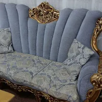 مبل نیمه سلطنتی