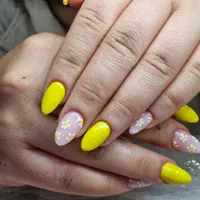 کاشت ناخن|خدمات آرایشگری و زیبایی|شیراز, سینما سعدی|دیوار