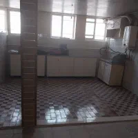 اجاره زیر زمین خیابان دانشگاه ،مناسب یک نفر خانوم