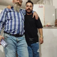 نظافت راه پله و حیاط منزل و پارکینگ