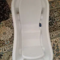 دوعددوان حمام کودک تمیز در حد نو