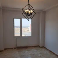 دو خواب/پارکینگ/آسانسور/بدون مشرف/ ویو باز|فروش آپارتمان|هشتگرد, شهرک گلها|دیوار