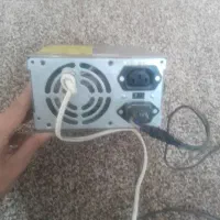 منبع تغذیه کامپیوتر