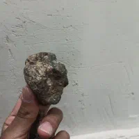 صخره‌ای از ماه