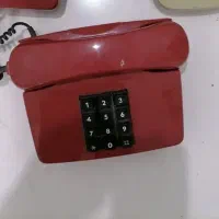 تلفن قدیمی کلکسیونی