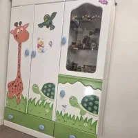 کمد و و یترین کودک تمام mdf تمیز