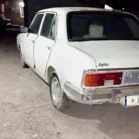 ماشین پیکان سواری