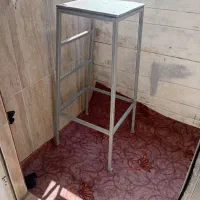 چهار پایه فلزی
