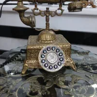 تلفن ومیز تلفن برنز