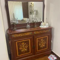 آینه و کنسول