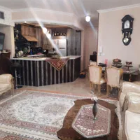 آپارتمان ۱۱۰ متری بهارستان ۱ میدان شهدای محراب