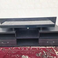 میز تلویزیون سالم معاوضه با صندلی مدیریتی یا راحتی|میز تلویزیون|سنگر, |دیوار