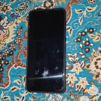 گوشی ریلمی نوت 50 سوران می‌باشد