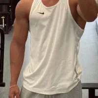 مربی بدنساز و فیتنس