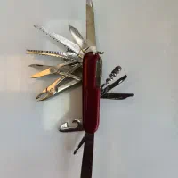 چاقو ۱۸ کاره سوئیسی اصل