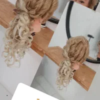 پدیکوروکفسابی پا وپارافین دست وپا وشنیون مو|خدمات آرایشگری و زیبایی|شهرکرد, |دیوار