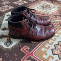 کفش نیم بوت