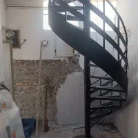 ساخت و نصب انواع پله گرد|خدمات پیشه و مهارت|پرند, فاز ۶|دیوار