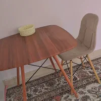 میز و صندلی