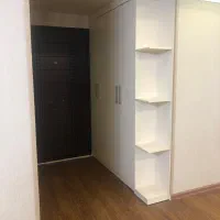 واحد ۱۳۰ متری بسیارشیک و تمیز خیابان اصلی عظیمیان