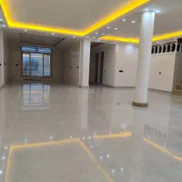 ۳۰۰ متر ۳خواب و پارکینگ